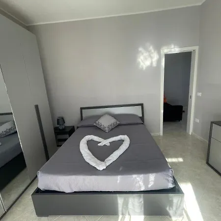 L'aurora House * نابولي