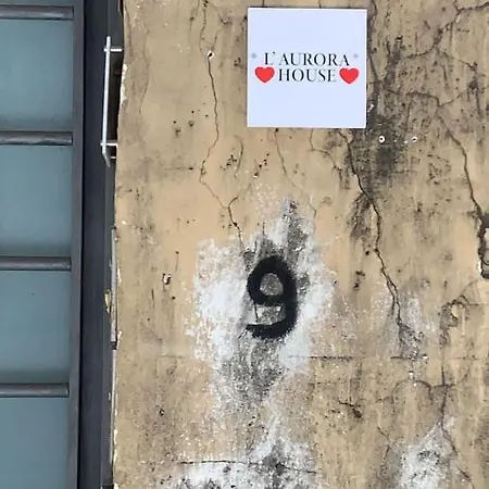 Апартаменты L'aurora House Неаполь